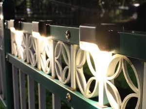 Solar Outdoor Courtyard LED Wall Light Stair Step Fence Waterproof